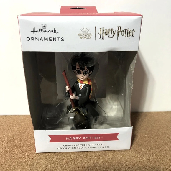 Harry Potter Broomstick Christmas Ornament Hallmark Wizarding World  2022 - Picture 2 of 8